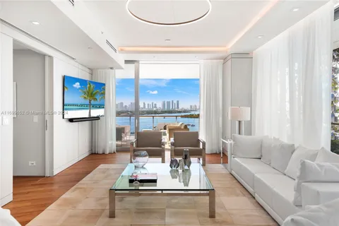 1300 Monad Ter # 11B, Miami Beach FL 33139