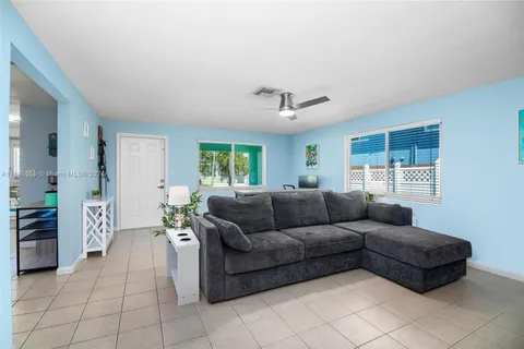 7951 Gulfstream Blvd, Marathon FL 33050