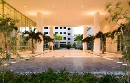 20900 NE 30th Ave # 405, Aventura FL 33180