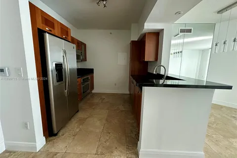 186 SE 12th Ter # 802, Miami FL 33131