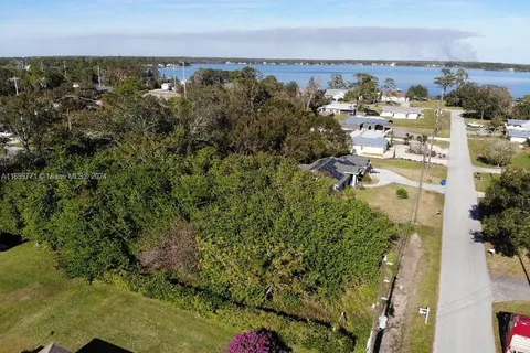 303 Parkview, Sebring FL 33870