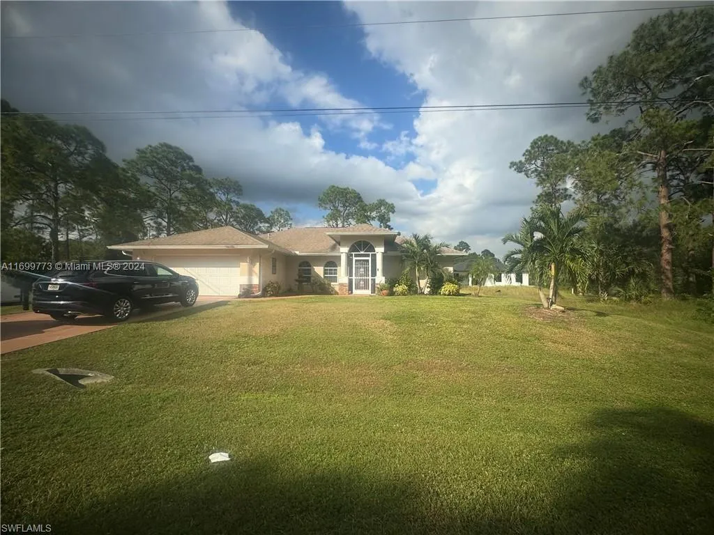 2908 14th ST, Lehigh Acres FL 33971