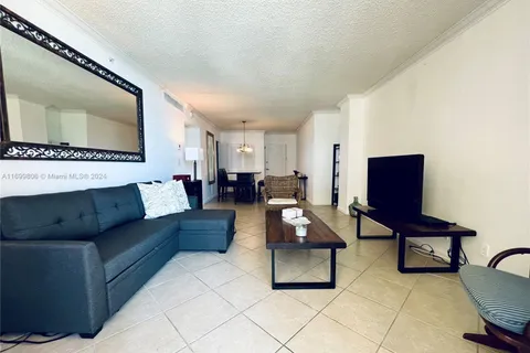 2501 S Ocean Dr # 918, Hollywood FL 33019