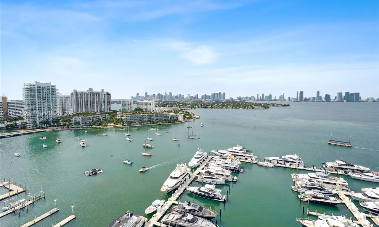 1800 Sunset Harbour Dr # 2008, Miami Beach FL 33139