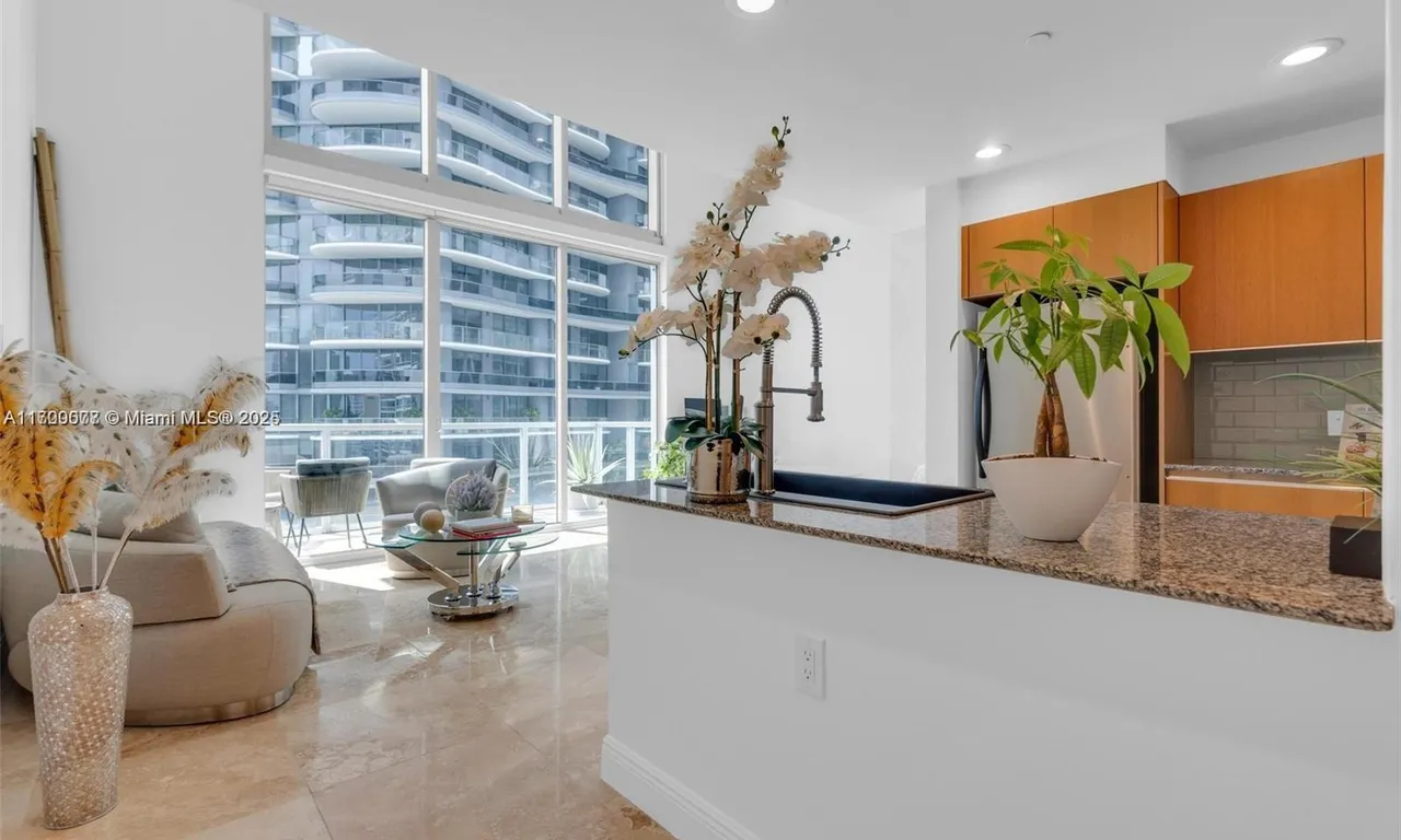 1050 Brickell Ave # 2416, Miami FL 33131