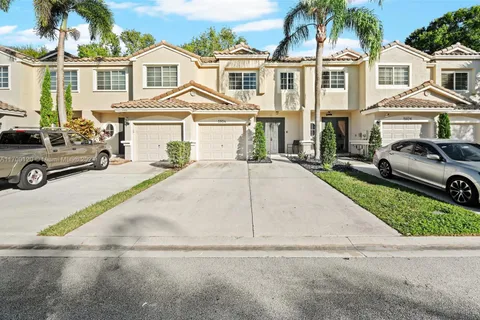 5934 NW 47th Way, Coconut Creek FL 33073