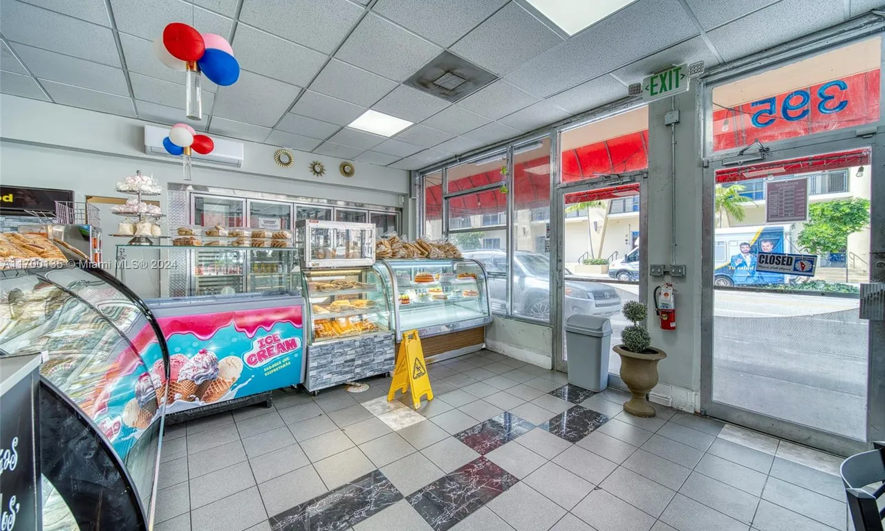 Bakery For Sale In Hialeah, Hialeah FL 33010