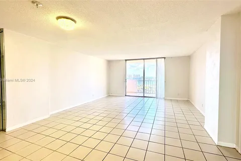 1865 S Ocean Dr # 11I, Hallandale Beach FL 33009