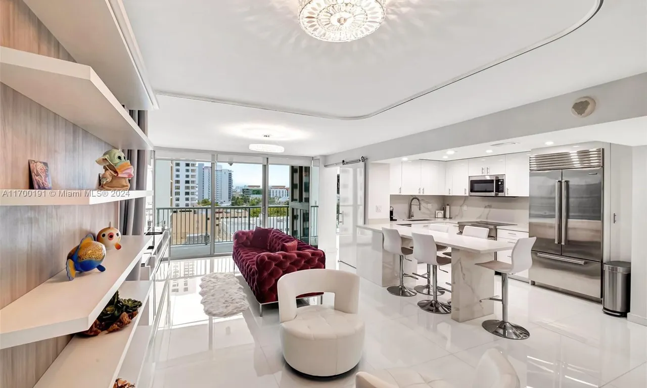 2655 Collins Ave # 906, Miami Beach FL 33140