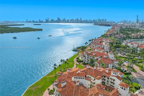 2016 Fisher Island Dr # 2016, Miami Beach FL 33109