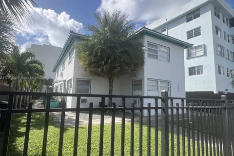 1982 Marseille Dr # 4, Miami Beach FL 33141