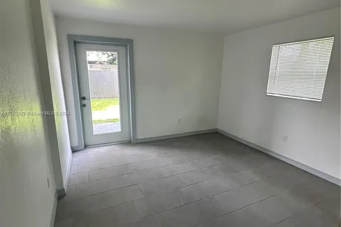 1431 NE 152nd Ter, North Miami Beach FL 33162