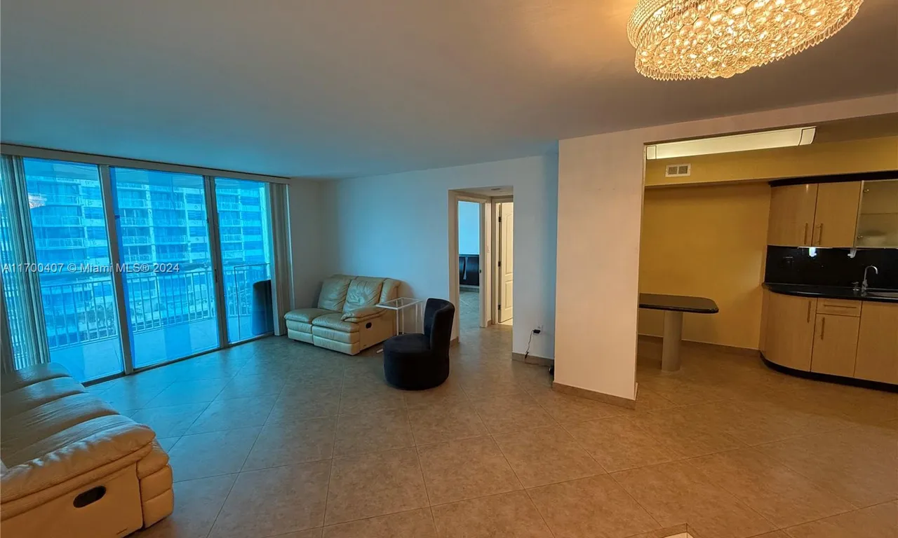 18041 Biscayne Blvd # 602, Aventura FL 33160