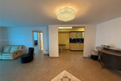 18041 Biscayne Blvd # 602, Aventura FL 33160