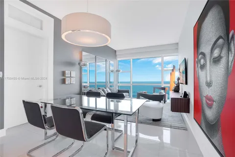 6801 Collins Ave, Miami Beach FL 33141