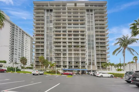 3031 N Ocean Blvd # 306, Fort Lauderdale FL 33308