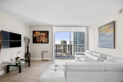 1200 Brickell Bay Dr # 3824, Miami FL 33131