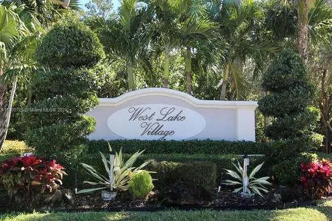 1491 Weeping Willow Way # 1491, Hollywood FL 33019