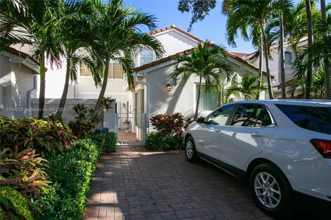 1491 Weeping Willow Way # 1491, Hollywood FL 33019