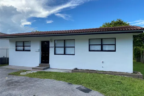 6367 SW 24th St, Miami FL 33155