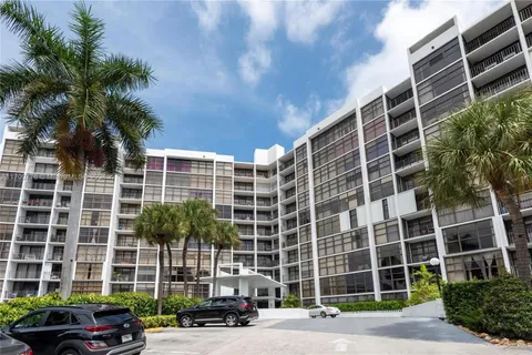 400 Leslie Dr # 603, Hallandale Beach FL 33009