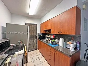 2835-39 SW 24th St, Miami FL 33145