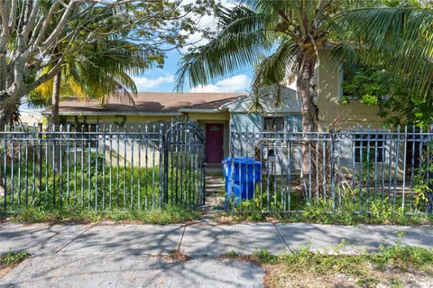 8258 NE 2nd Ct, Miami FL 33138