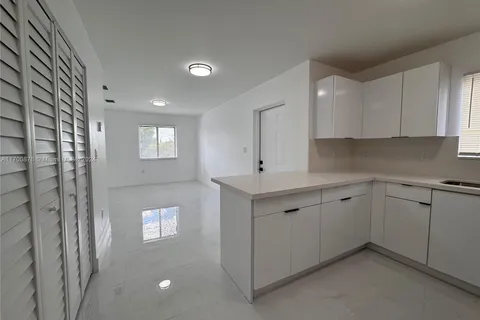 6855 NW 17th Ave, Miami FL 33147