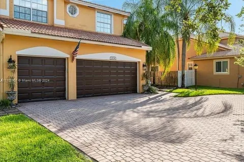 13134 NW 13th St, Pembroke Pines FL 33028