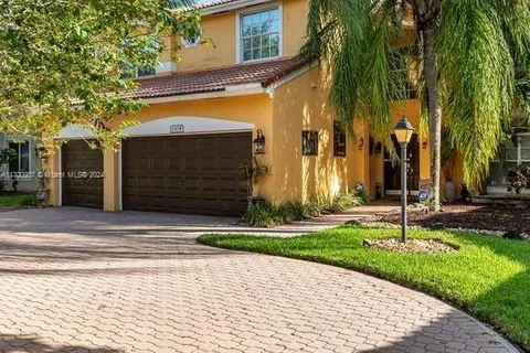 13134 NW 13th St, Pembroke Pines FL 33028