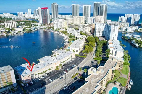 300 Golden Isles Dr # 204, Hallandale Beach FL 33009