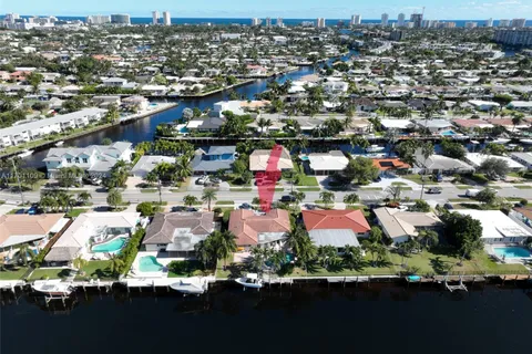 351 SE 6th Ter, Pompano Beach FL 33060