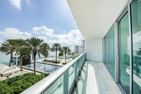 1331 Brickell Bay Dr # 903, Miami FL 33131