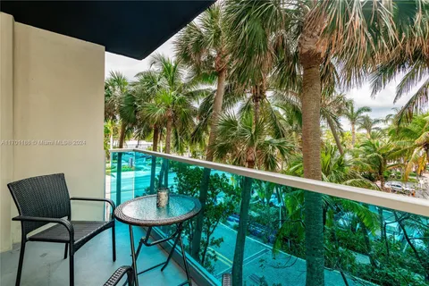 4001 S Ocean Dr # 3C, Hollywood FL 33019