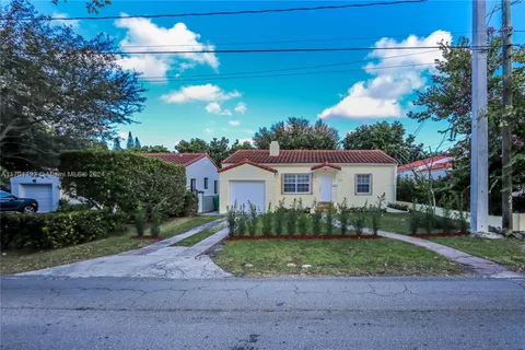 1015 Cortez St, Coral Gables FL 33134