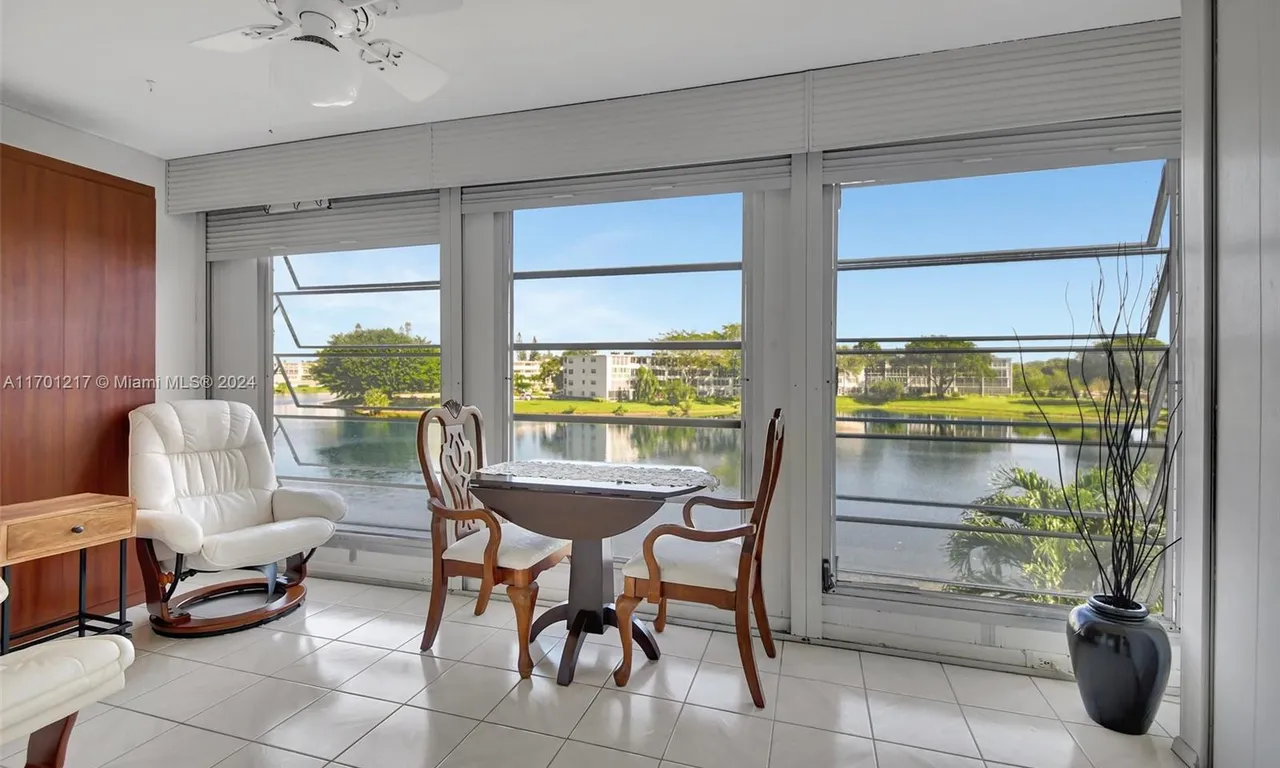 3108 E Cambridge  E # 3108, Deerfield Beach FL 33442