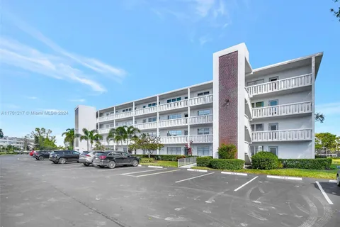 3108 E Cambridge  E # 3108, Deerfield Beach FL 33442