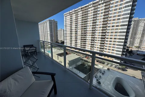 2030 S Ocean Dr # 1022, Hallandale Beach FL 33009