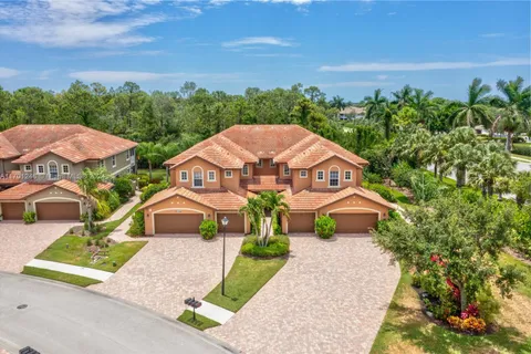 6637 Alden Woods # 102, Naples FL 34113