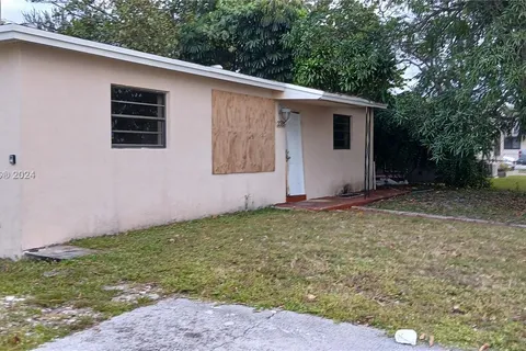 3381 NW 210th Ter, Miami Gardens FL 33056