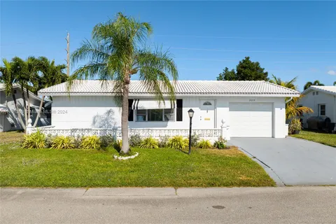 2019 SW 16th Ave, Boynton Beach FL 33426