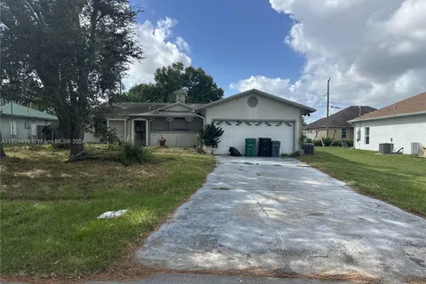 1387 SW Chase Rd, Port St. Lucie FL 34953