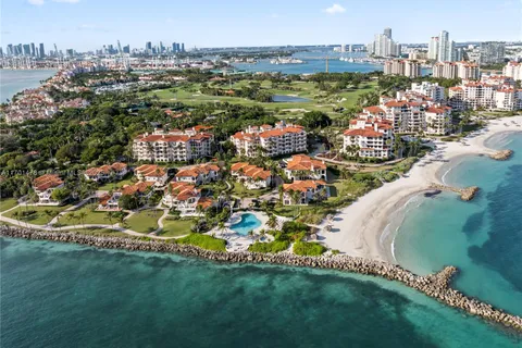 19133 Fisher Island Dr # 19133, Miami Beach FL 33109