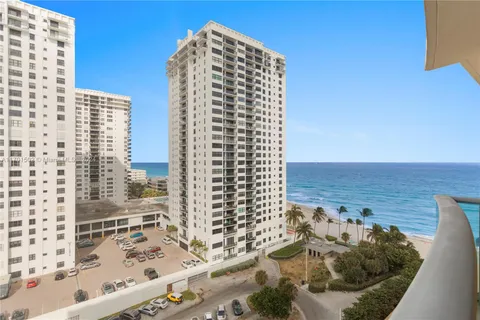 2501 S Ocean Dr # 1239, Hollywood FL 33019