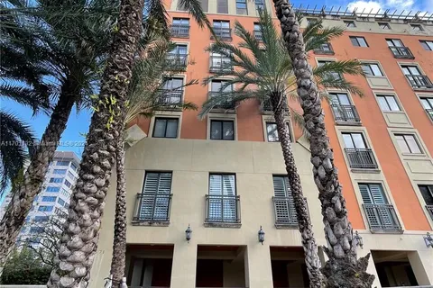 671 Biltmore Way # 402, Coral Gables FL 33134