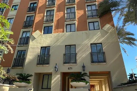 671 Biltmore Way # 402, Coral Gables FL 33134