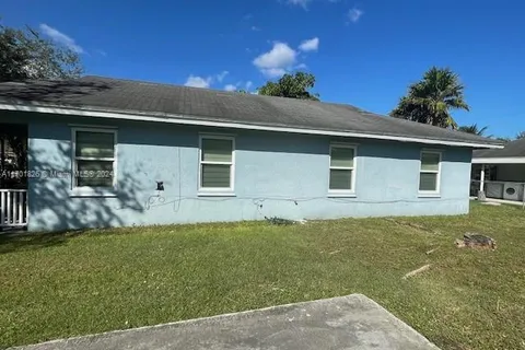 24463 SW 129th Pl, Homestead FL 33032