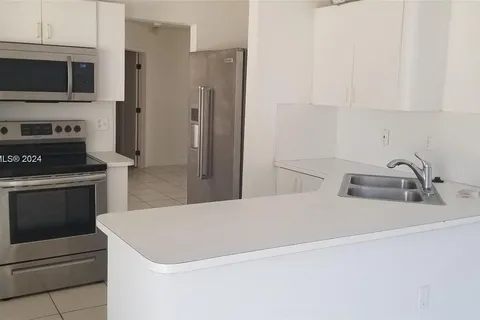 18113 SW 113th, Miami FL 33157