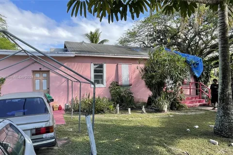 17301 NE 4th Ave, North Miami Beach FL 33162