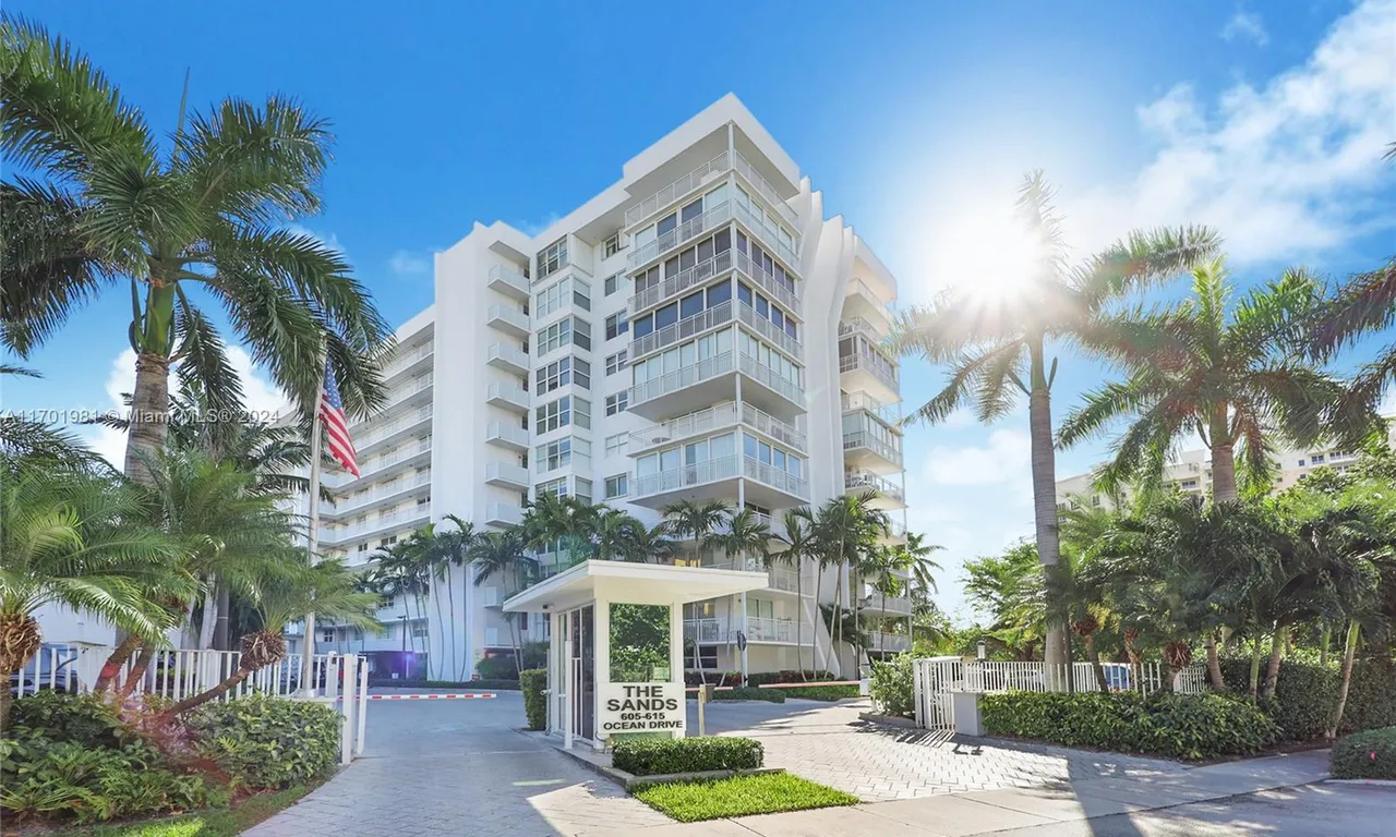 605 Ocean Dr # 4L, Key Biscayne FL 33149